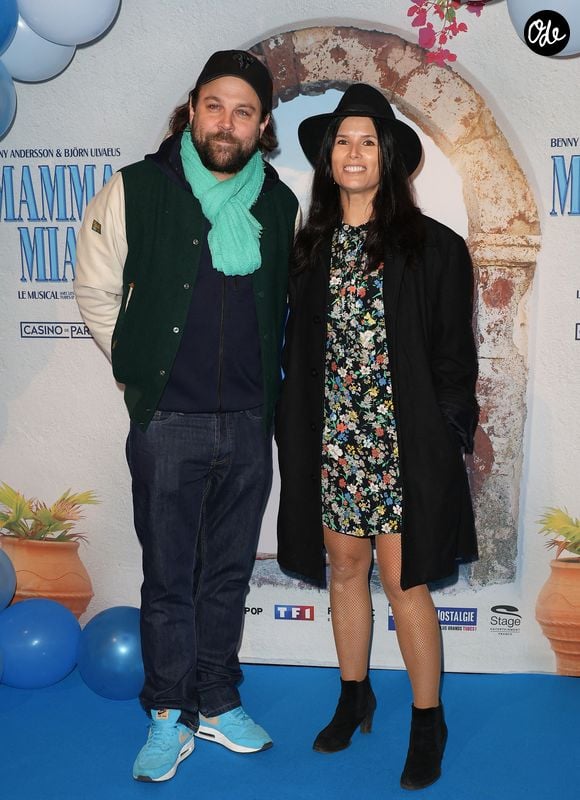 Arthur Jugnot et sa femme Flavie Péan - Soirée de gala pour la première de la comédie musicale "Mamma Mia ! Le Musical" au Casino de Paris le 26 octobre 2023. 

© Coadic Guirec/Bestimage