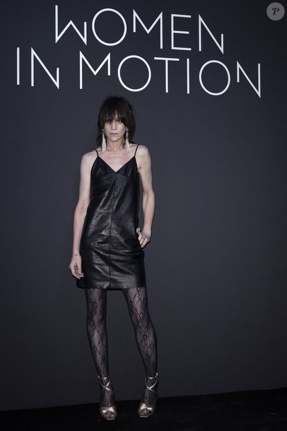 Charlotte Gainsbourg - Photocall du dîner "Women in Motion" par le groupe Kering, Place de la Castre, lors du 77ème Festival International du Film de Cannes le 19 mai 2024. © Olivier Borde/Bestimage