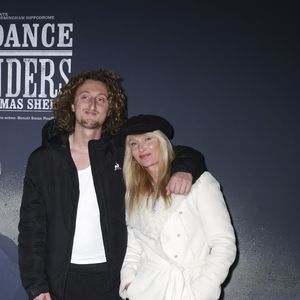 Isabelle Camus et son fils Joalukas Noah - Première du spectacle "Peaky Blinders" à La Seine Musicale à Boulogne-Billancourt le 12 mars 2025. © Jacques Tribeca/Bestimage