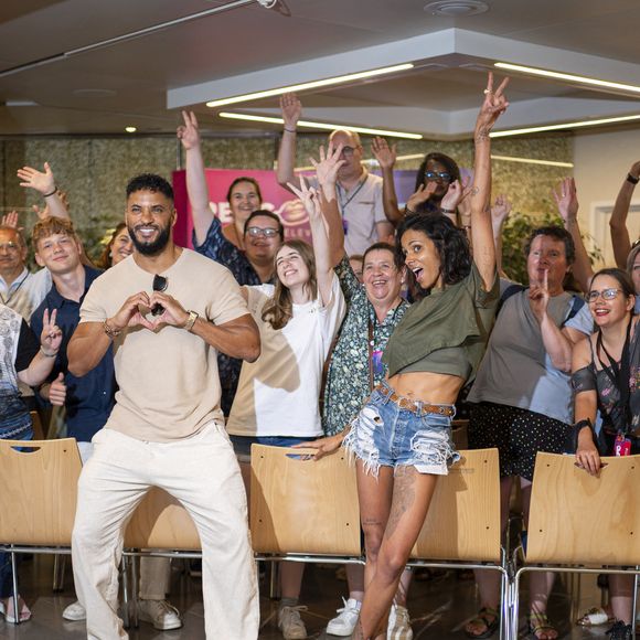 Ricky Whittle et la chanteuse française Shy'm, qui présenteront la cérémonie des Nymphes d'Or le 17 juin, lors d'une rencontre avec le public lors du 64ème Festival de Télévision de Monte Carlo au Grimaldi Forum de Monaco.

© Pierre Perusseau / Osuna / Bestimage
