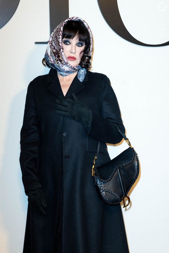 Isabelle Adjani - Photocall du défilé de mode automne-hiver 2022/2023 "Christian Dior" lors de la fashion week de Paris. Le 1er mars 2022
© Olivier Borde / Bestimage