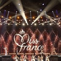 "Je n'ai pas de moyen de paiement à un premier date" : cette ancienne Miss France préfère rester fidèle à ce principe