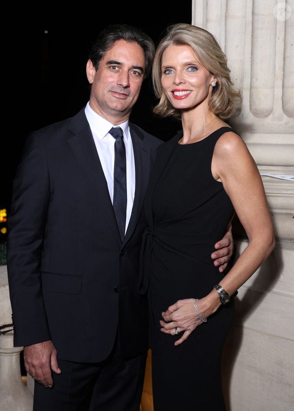 Sylvie Tellier et son mari Laurent Schenten au gala de charité "Make a Wish X The New Siècle" à l'Hotel de Crillon à Paris le 16 décembre 2025.

© Denis Guignebourg / Bestimage