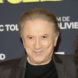 Michel Drucker lors de la première du film "Juste une illusion" au cinéma Le Grand Rex à Paris le 22 mars 2026.

© Coadic Guirec/Bestimage
