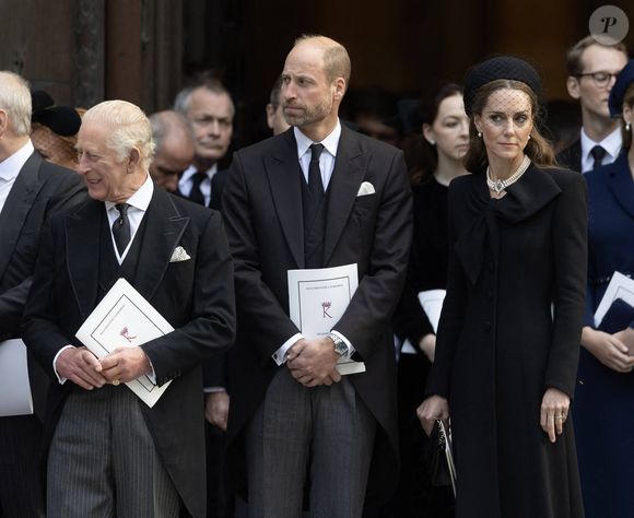 La famille royale durant les obsèques de la duchesse de Kent dans la cathédrale de Westminster à Londres le 16 septembre 2025. © Dana Press / Bestimage