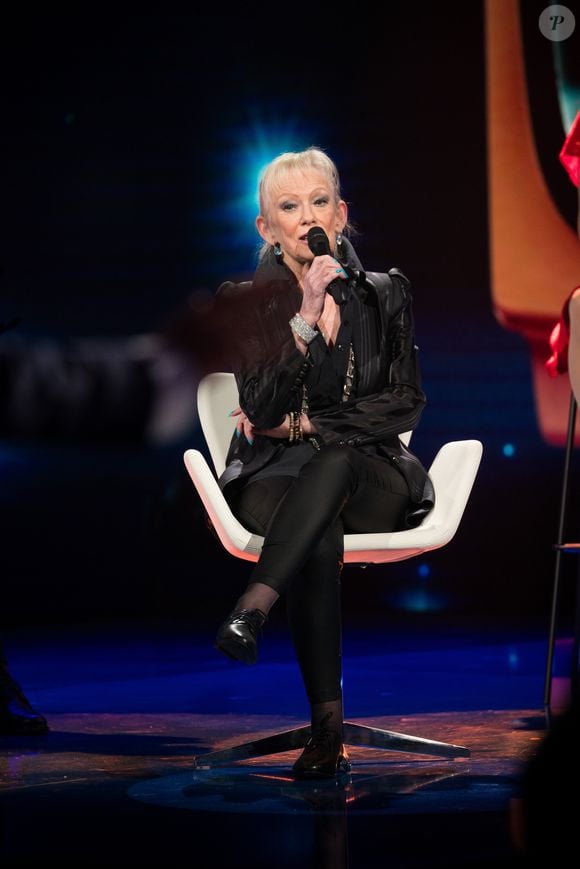 Evelyne Leclercq - Enregistrement de l'émission "La Boîte à secrets 4" à Paris, présentée par F.Bollaert, et diffusée le 10 avril sur France 3. Le 23 janvier 2020
© Tiziano Da Silva / Bestimage