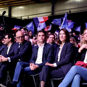 Éric Dupond-Moretti, Ministre de la Justice, Marc Fesneau, Ministre de l'Agriculture et de la Souveraineté alimentaire, Rachida Dati, ministre de la Culture, Gérald Darmanin, ministre de l'Intérieur, Stéphane Séjourné, Ministre de l'Europe et des Affaires étrangères, Edouard Philippe, Gabriel Attal, premier ministre, Valérie Hayer, tête de liste "Besoin d’Europe" de la majorité présidentielle, Yaël Braun-Pivet, présidente de l'Assemblée Nationale,  François Bayrou lors du meeting "Besoin d'Europe" au Grand Palais à Lille pour le lancement de la campagne du parti Renaissance pour les élections européennes en présence de V.Hayer (tête de liste majorité présidentielle élections européennes 2024) et de l'ensemble du gouvernement.
Lille, le 9 mars 2024.

© Dominique Jacovides / Bestimage