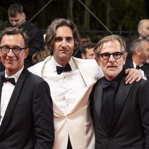 Alexandre de La Patellière, Dimitri Rassam, Matthieu Delaporte - Descente des marches du film "Le comte de Monte-Cristo" lors du 77ème Festival International du Film de Cannes, au Palais des Festivals à Cannes. Le 22 mai 2024
© Olivier Borde / Bestimage