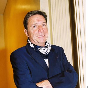 Sa propriété a été vendue plusieurs années après sa mort, en 2008, et il repose désormais au cimetière de Saint-Pardoux, aux côtés de ses proches.
Pascal Sevran lors d'une conférence de presse donnée par France Télévisions

AGENCE / BESTIMAGE