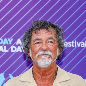 “Je leur ai raconté quelques anecdotes assez scabreuses…”, ajoute-t-il

Olivier Marchal (Nymphe d'honneur) au photocall lors de la 63ème édition du Festival de télévision de Monte-Carlo, à Monaco, le 17 juin 2024. © Denis Guignebourg/Bestimage