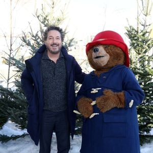 Guillaume Gallienne sur le photocall du film "Paddington" dans le cadre de la 28ème édition du Festival international du film de comédie de l'Alpe d'Huez le 18 janvier 2025. © Dominique Jacovides / Bestimage