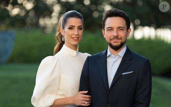 Le prince héritier Hussein et la princesse Rajwa de Jordanie vont être parents ! La Cour royale hachémite a annoncé le 10 avril que l'aîné de la reine Rania et du roi Abdallah II et son épouse attendaient leur premier enfant cet été - DOSSIER - Le prince héritier de Jordanie Hussein (ou Al Hussein) bin Abdullah II fiancé à Rajwa Al Saif à Riyad, Arabie saoudite, le 16 août 2022. © Balkis Press/ABACAPRESS.COM