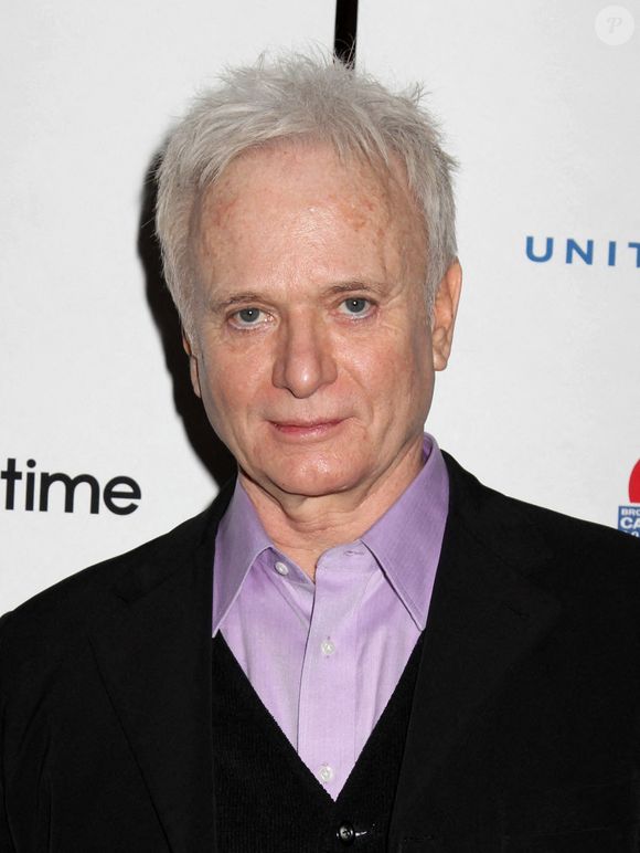 Anthony Geary
ABC Daytime salue Broadway Cares - The Grand Finale Celebration.
Organisée à l'hôtel Marriott Marquis le 13 mars 2011.
 Photo bySteven Bergman