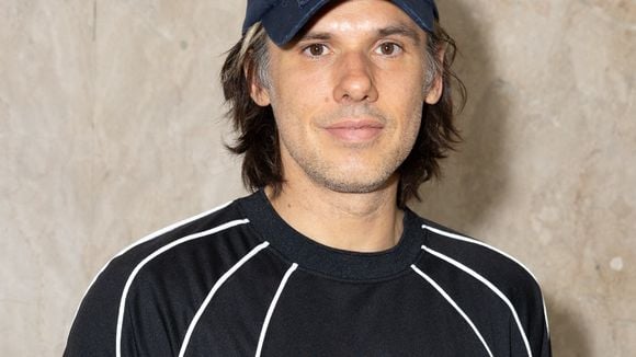 "Aurélien s’installe au Japon avec sa femme" : Mystère autour du retour d'Orelsan, qui fait grimper les enchères