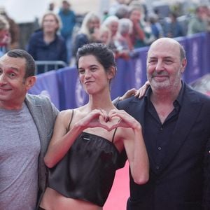 Zinedine Soualem, Suzanne Lindon, Cédric Klapisch et Sara Giraudeau sur le tapis rouge de la cérémonie de remise des prix dans le cadre du 39ème Festival du Film de Cabourg à Cabourg, France, le 13 juin 2025. Photo par Laurent Lairys/ABACAPRESS.COM