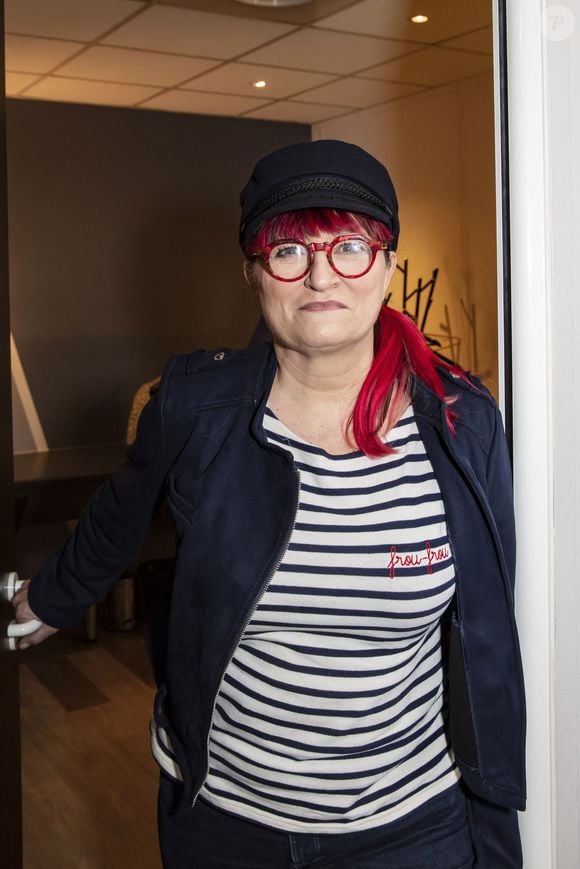 Exclusif - Christine Bravo - Backstage de l'enregistrement de l'émission "Les Grosses Têtes", présentée par Laurent Ruquier et diffuséele 19 décembre sur France 2. Le 8 décembre 2020
© Jack Tribeca / Bestimage