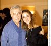 Elle a grandi dans un milieu artistique.
© Francis Petit/ABACA. 31680-7. Paris-France, 16/1/2002. Guy Bedos & sa fille Victoria lors du spectacle de Guy Bedos a l'Olympia.