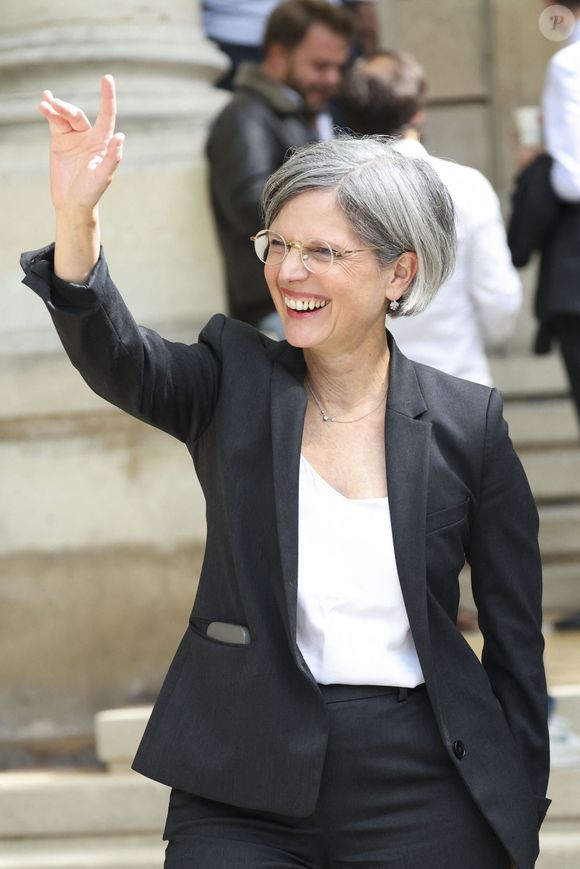 Sandrine Rousseau -  Les députés se réunissent lors du vote de confiance à l'assemblée nationale à Paris, le 8 Septembre 2025 - Photo Michtof / PsnewZ / Bestimage