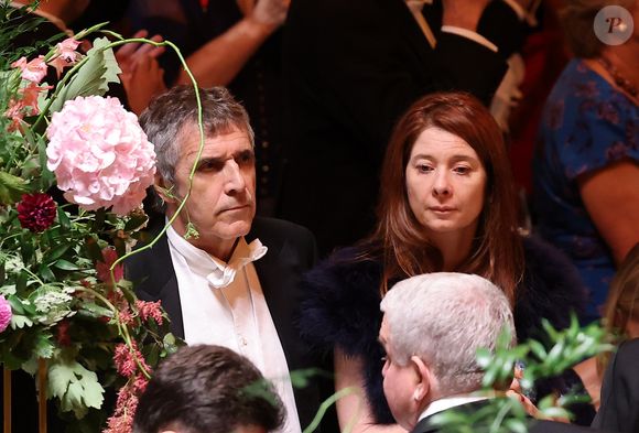 Julien Clerc et sa compagne Hélène Grémillon lors d’un banquet d’état à Guildhall, Londres le 9 juillet 2025. Le couple présidentiel français est en voyage officiel au Royaume Uni pour trois jours.

© Dominique Jacovides / Bestimage