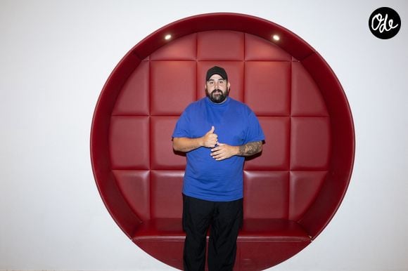Cette période lui a fait prendre conscience de certaines pressions sociales.

Artus est venu présenter son spectacle "Artus – Le show XXL au cinéma" au Pathé Gaumont de Toulouse le 3 septembre 2026. © Frédéric Maligne/Bestimage
