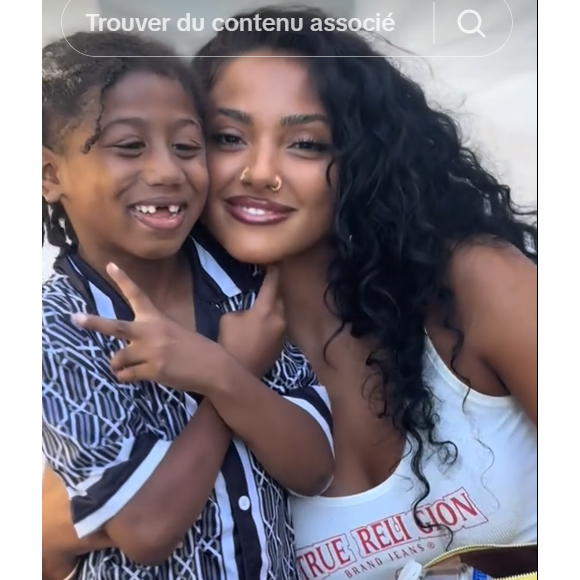 Sur leur profil, on retrouve des vidéos de chorégraphies, des messages de sensibilisation contre le harcèlement et des moments partagés avec des artistes tels que Wejdene, Stefflon Don ou encore Franck Gastambide.

Wejdene et le petit Djuliann, 30 juin 2025 sur Tiktok