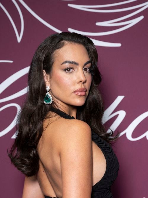 Georgina Rodríguez : zoom sur sa manucure Milky nails, la tendance chic choisie pour son mariage avec Cristiano Ronaldo