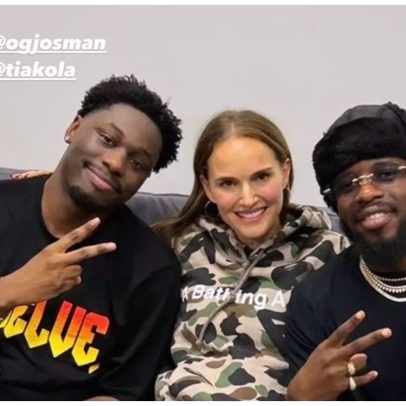 Natalie Portman immortalisée aux côtés de Tiakola et du rappeur Josman en octobre 2024.