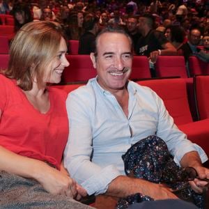 Parce qu'il y a une raison très précise 

Exclusif - Nathalie Pechalat et son mari Jean Dujardin - People à la représentation exceptionnelle du spectacle musical "Sur la route Enchantée" de Chantal Goya au Palais des Congrès de la Porte Maillot à Paris - © Jack Tribeca / Bestimage