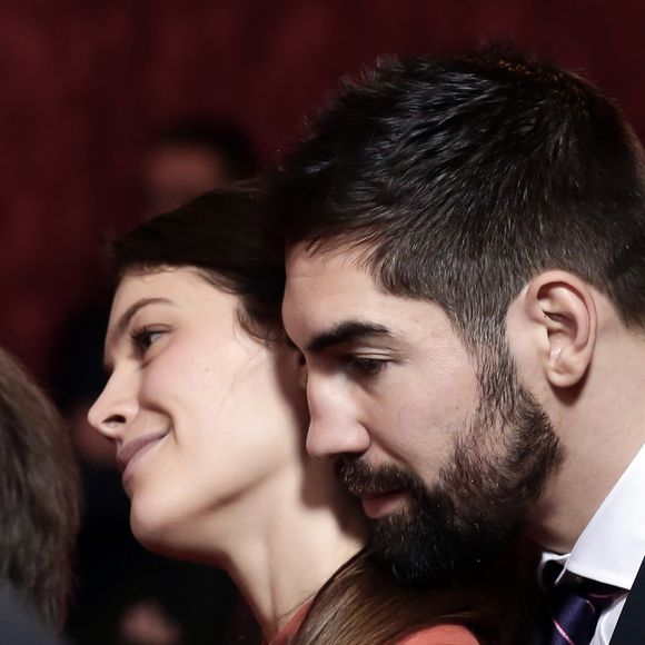 Nikola Karabatic et sa femme Géraldine Pillet lors de la réception de l'équipe de France de Handball au palais de l'Elysée à Paris, le 30 janvier 2017.

© Stéphane Lemouton/Bestimage