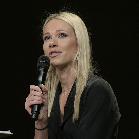 Marion Rousse, directrice du Tour de France Féminin - Présentation de la 109ème édition du Tour de France 2022 au Palais des Congrès à Paris, France, le 14 octobre 2021. Les tracés des éditions 2022 des Tour de France féminin et masculin ont été dévoilés.