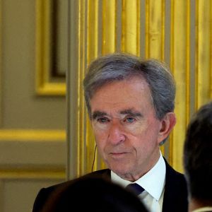 Bernard Arnault, Président-directeur général de LVMH lors du dîner d'Etat en l'honneur du président brésilien et de son épouse au palais présidentiel de l'Elysée à Paris, France, 5 juin 2025. Photo by Dominique JAcovides/Pool/ABACAPRESS.COM