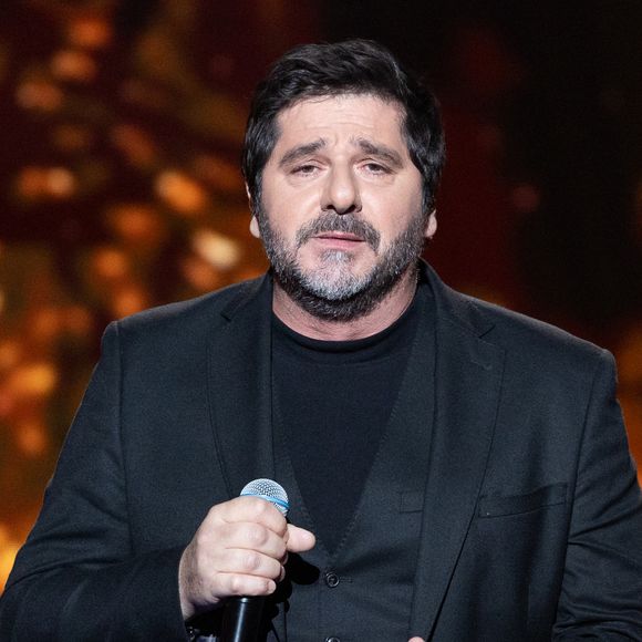 Patrick Fiori pour les surprises lors de l'enregistrement de l'émission "La Boîte à secrets", présentée par F.Bollaert et diffusée le 23 janvier sur France 3, dans les studios du Lendit à Saint-Denis, France, le 16 décembre 2025. © Cyril Moreau/Bestimage
