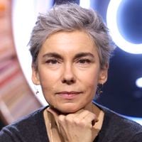 Elisabeth Quin grand-mère pour la première fois : sa fille a accouché à un jeune âge, bien en-dessous de la moyenne en France !