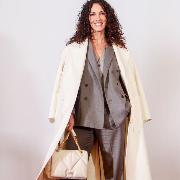 Linda Hardy au photocall du défilé Stéphane Rolland Haute Couture Printemps/Été 2024 dans le cadre de la Fashion Week de Paris (PFW) à la Salle Pleyel, à Paris, France, le 23 janvier 2024. © Christophe Clovis/Bestimage