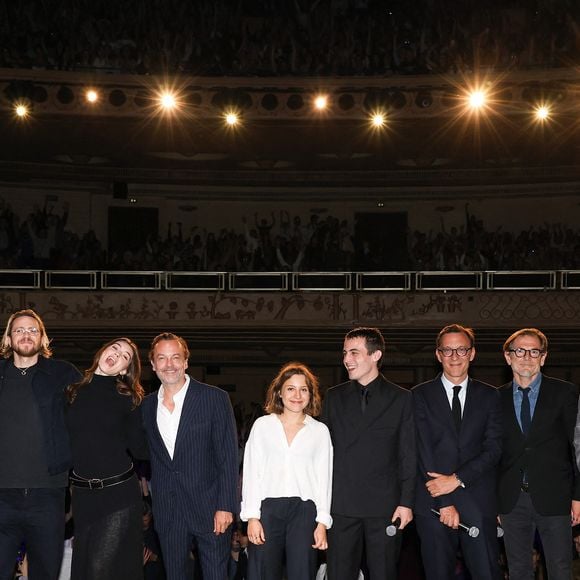 Exclusif - Pierre Niney, guest, Anamaria Vartolomei, Patrick Mille, guest, Julien De Saint Jean, Alexandre de La Patellière, Matthieu Delaporte, guest lors de l'avant-première du film "Le Comte de Monte-Cristo" au Grand Rex à Paris le 20 juin 2024.

© Coadic Guirec / Olivier Borde / Bestimage