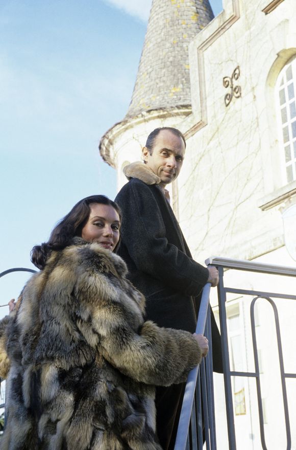 En France, à Saint-Jean de Blaignac, rendez-vous avec Guy MARCHAND et sa femme Béatrice, à leur domicile. Le 29 décembre 1983 © Jean Lenoir via Bestimage