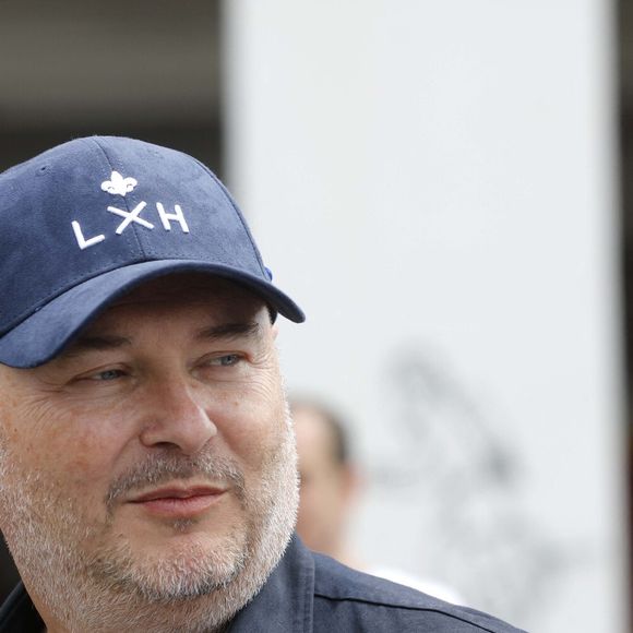 Exclusif - Sébastien Cauet - L'animateur radio de NRJ, Sébastien Cauet retourne à Marle (Aisne), sa ville natale, et inaugure la piscine municipale qui porte son nom le 11 juin 2022 © Claude Dubourg/Bestimage