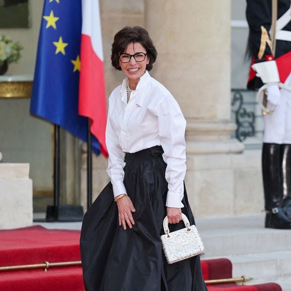 Rachida Dati, ministre de la Culture - Arrivées au dîner d'Etat donné en l'honneur de leurs Majestés le roi et la reine du Danemark, dans la cour d'Honneur du palais présidentiel de l'Elysée à Paris, France, le 31 mars 2025, pour une visite d'Etat de trois jours. © Cyril Moreau/Bestimage