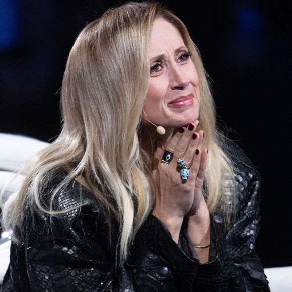 Exclusif - Lara Fabian lors de l'enregistrement de l'émission "La chanson secrète N°14", présentée par Nikos Aliagas et diffusée le 26 décembre sur TF1, à Paris le 9 décembre 2025. © Jacovides-Moreau/Bestimage