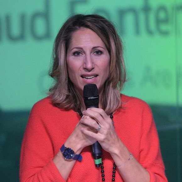 “Ils n’ont d’ailleurs pas envie de reproduire mes exploits mais ils connaissent tous comment les océans fonctionnent”, explique-t-elle

Maud Fontenoy - Cérémonie officielle de lancement des programmes pédagogiques de la Maud Fontenoy Foundation à l'Aquarium de Paris le 26 novembre 2021. © Bestimage