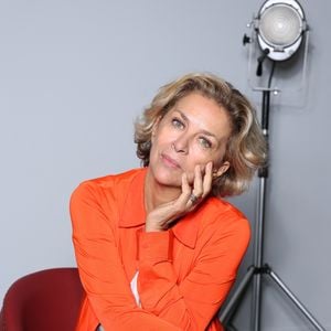 Corinne Touzet - Photocall avec les membres du jury de la 3ème édition du festival Histoires de Femmes à Dreux, le 21 octobre 2023. © Denis Guignebourg / Bestimage