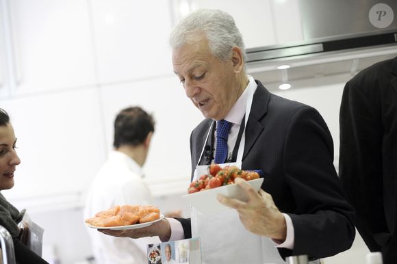 Le nutritionniste Pierre Dukan enseigne de nouvelles recettes a Madrid. Le 21 novembre 2012
GTRES / BESTIMAGE