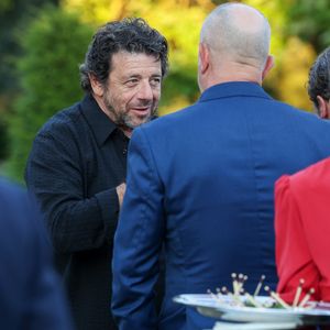 Patrick Bruel (invité d'honneur) - Cérémonie d'ouverture du Festival International du Film de Pauillac au Château d'Armailhac à Pauillac le 8 juillet 2025. © Jean-Marc Lhomer/Bestimage