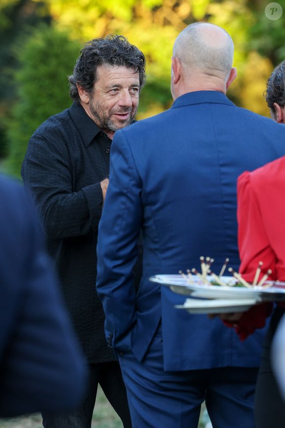 Patrick Bruel (invité d'honneur) - Cérémonie d'ouverture du Festival International du Film de Pauillac au Château d'Armailhac à Pauillac le 8 juillet 2025. © Jean-Marc Lhomer/Bestimage