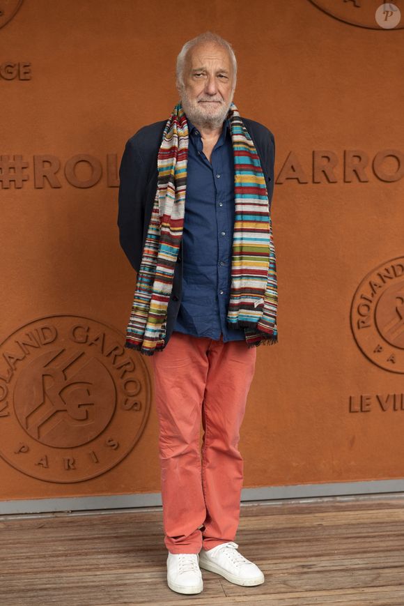 Francois Berléand au village lors des Internationaux de France de Tennis de Roland Garros 2025, à Paris, France, le 7 juin 2025. © Cyril Moreau/Bestimage