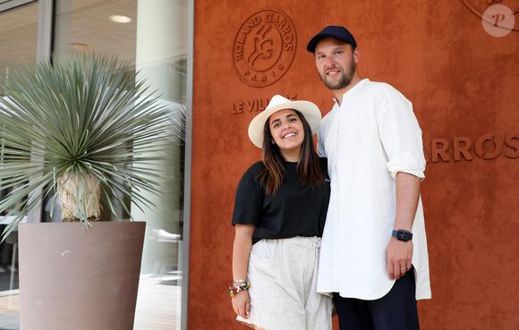 Inès Reg et son ex Kevin Debonne - People au village lors des Internationaux de France de Tennis de Roland Garros à Paris. Le 10 juin 2021
© Dominique Jacovides / Bestimage