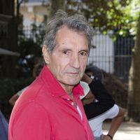 Loin de l’agitation parisienne, Jean-Jacques Bourdin se réfugie dès qu’il le peut dans sa maison située dans les Cévennes, non loin de là où il a grandi