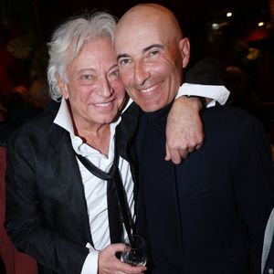 Une soirée où de très nombreux people ont répondu présents : Philippe Lavil, Jacky, Nicolas Canteloup, Véronique Sanson, Julie Piétri, Michel Chevalet ou Smaïn étaient aussi de la partie, au Buddha Bar, à Paris.

Exclusif - Laurent Boyer et Nicolas Canteloup assistent au lancement du livre de Francois Bernheim "Eddie Barclay et Moi" organisé par Five Eyes Production au Buddha Bar le 07 avril 2025 à Paris, France. Photo by Jerome Dominé/ ABACAPRESS.COM
