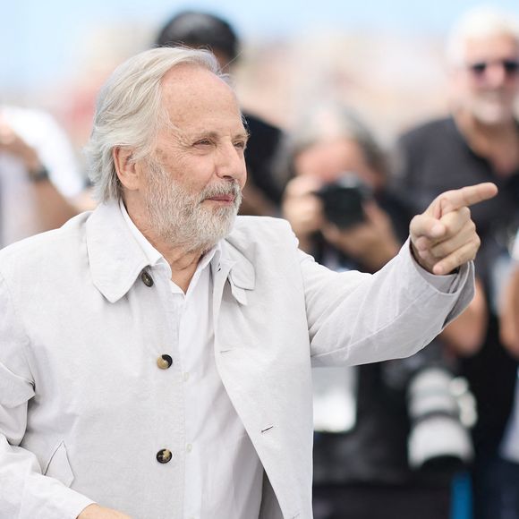 Fabrice Luchini - Photocall du film "Marcello Mio" (Compétition) lors du 77ème Festival International du Film de Cannes (14 - 25 mai 2024), le 22 mai 2024. 
© Moreau / Jacovides / Bestimage