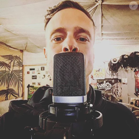 Il avait d’ailleurs sorti son album "Acoustique" en 2023.

Pierre Nesta, Instagram